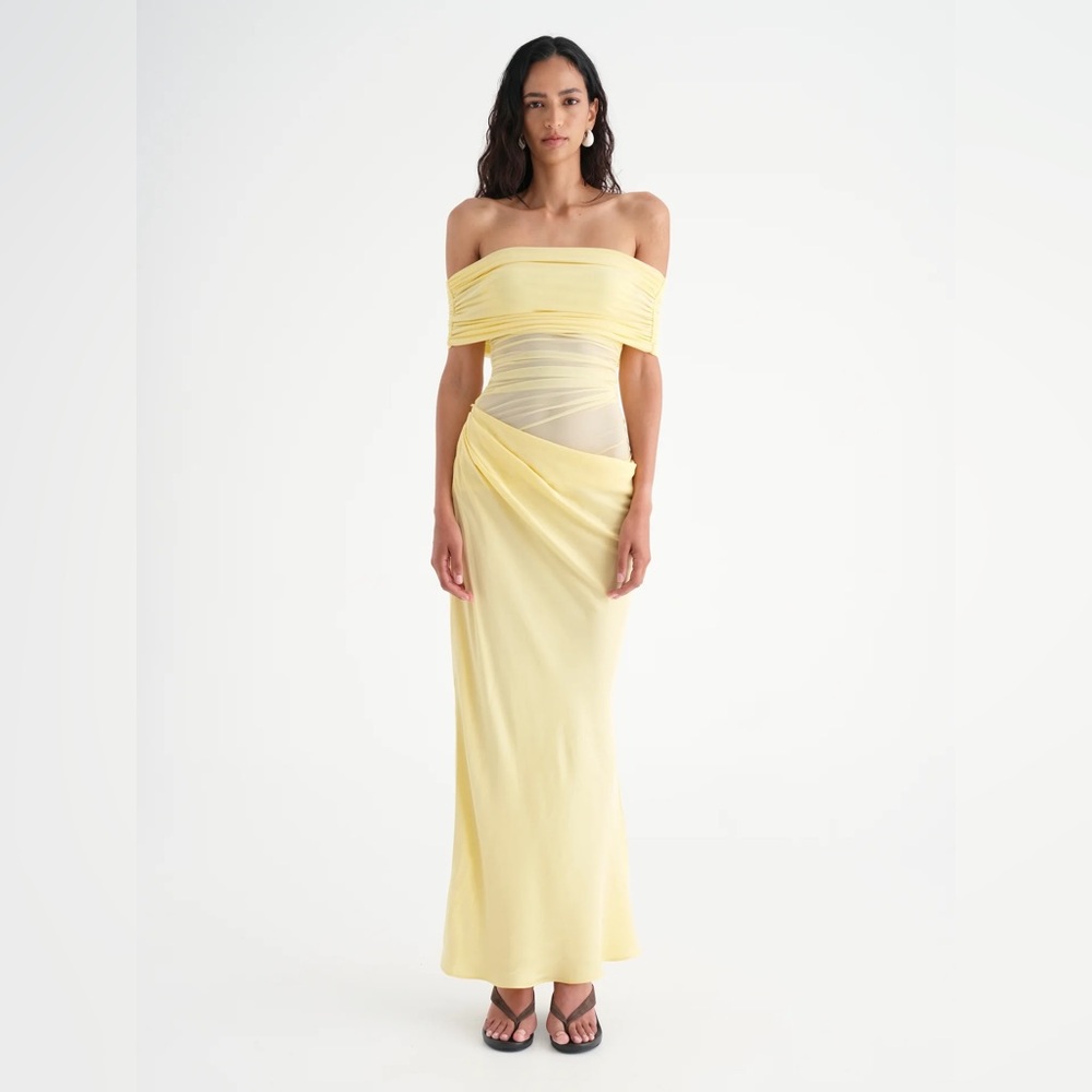 BENNI
Nico Off Shoulder Maxi Dress 
BEN209 / Butter / Australian 6 (US 2)